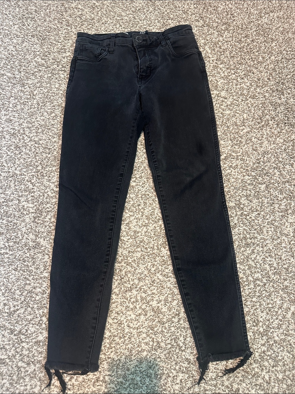 Kut from the Kloth. Skinny, Stretch, ankle pants.